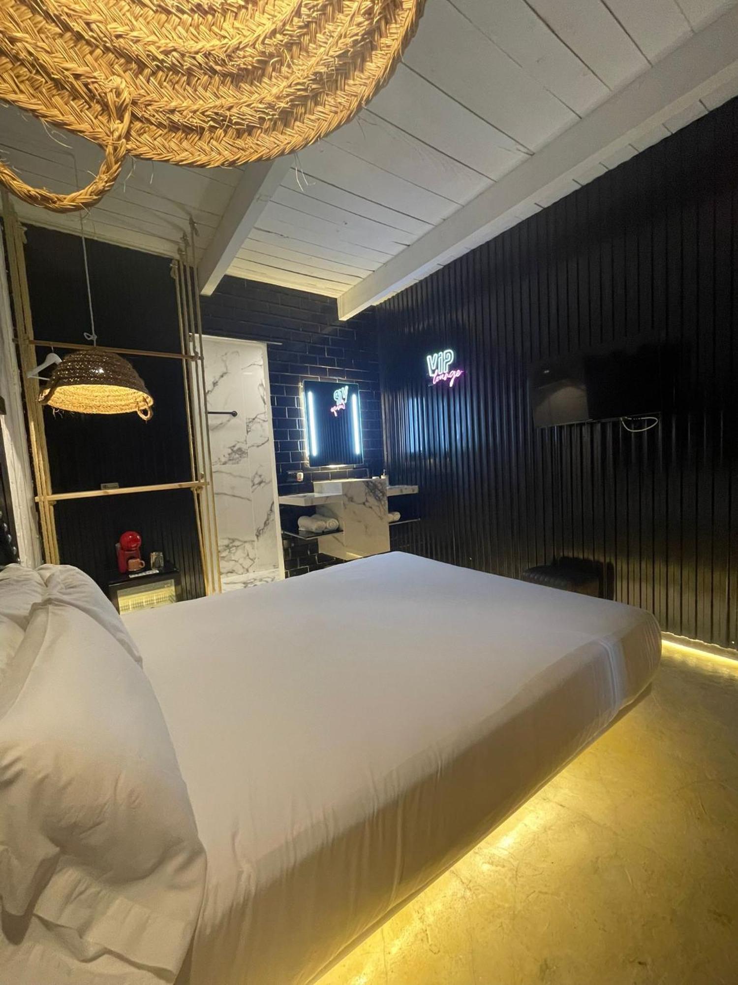 Paiise Hotels Sant Francesc de s'Estany 外观 照片
