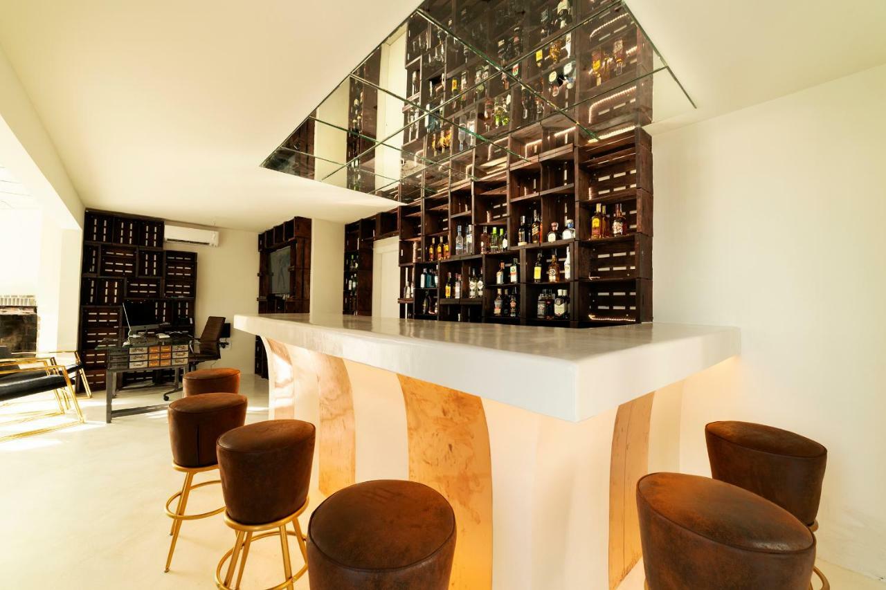 Paiise Hotels Sant Francesc de s'Estany 外观 照片